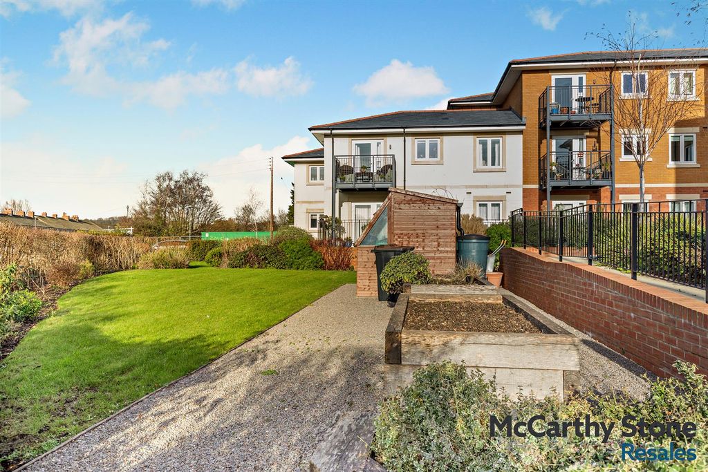 Additional image 16 of 2 bed flat for saleGordon Court, Flood Lane, Bridport DT6