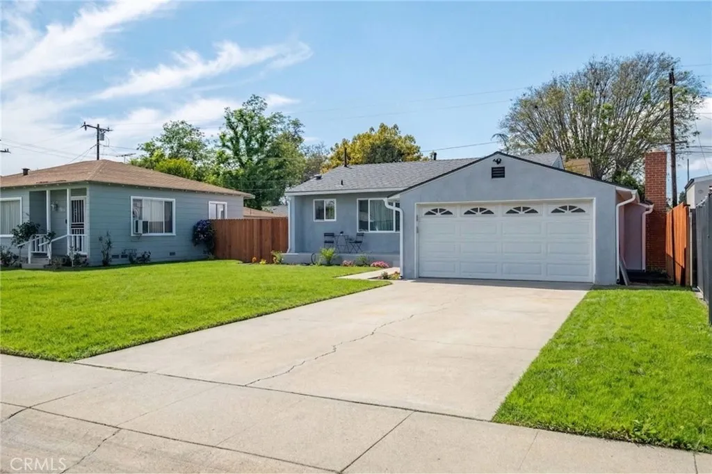 Additional image 38 of 3827 Lomina Ave, Long Beach, CA 90808