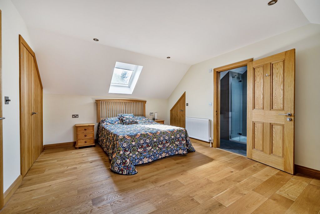 Additional image 11 of 4 bed detached house for saleNorthcourt Avenue, Reading RG2