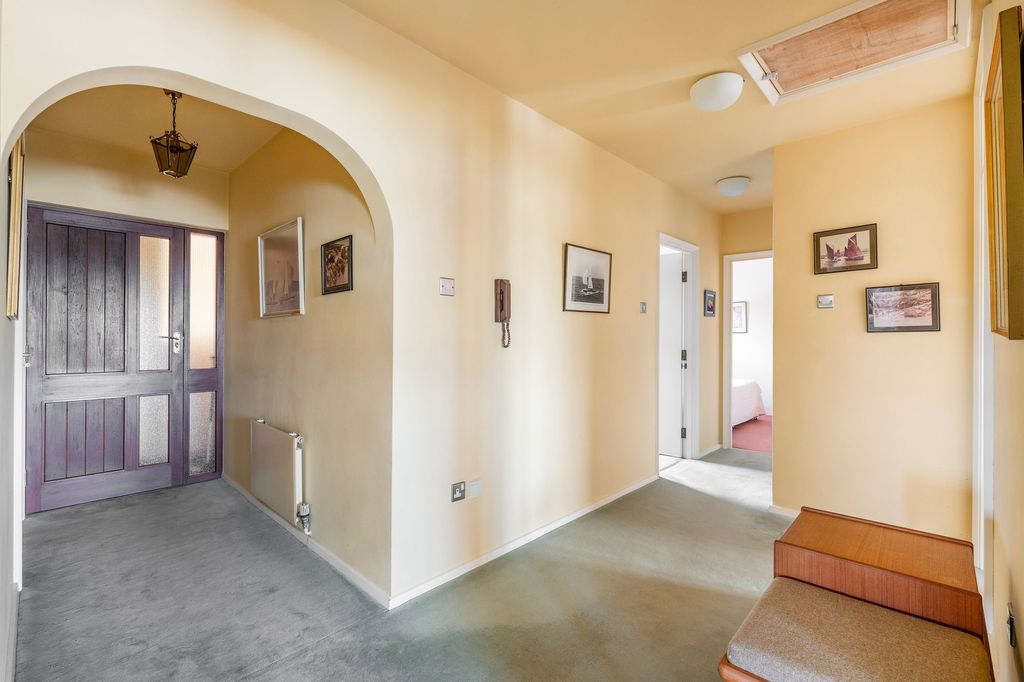 Additional image 12 of 3 bed flat for saleMaltsters Way, Oulton Broad NR32