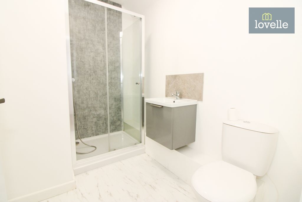 Additional image 9 of 2 bed flat for saleMercer Row, Louth LN11