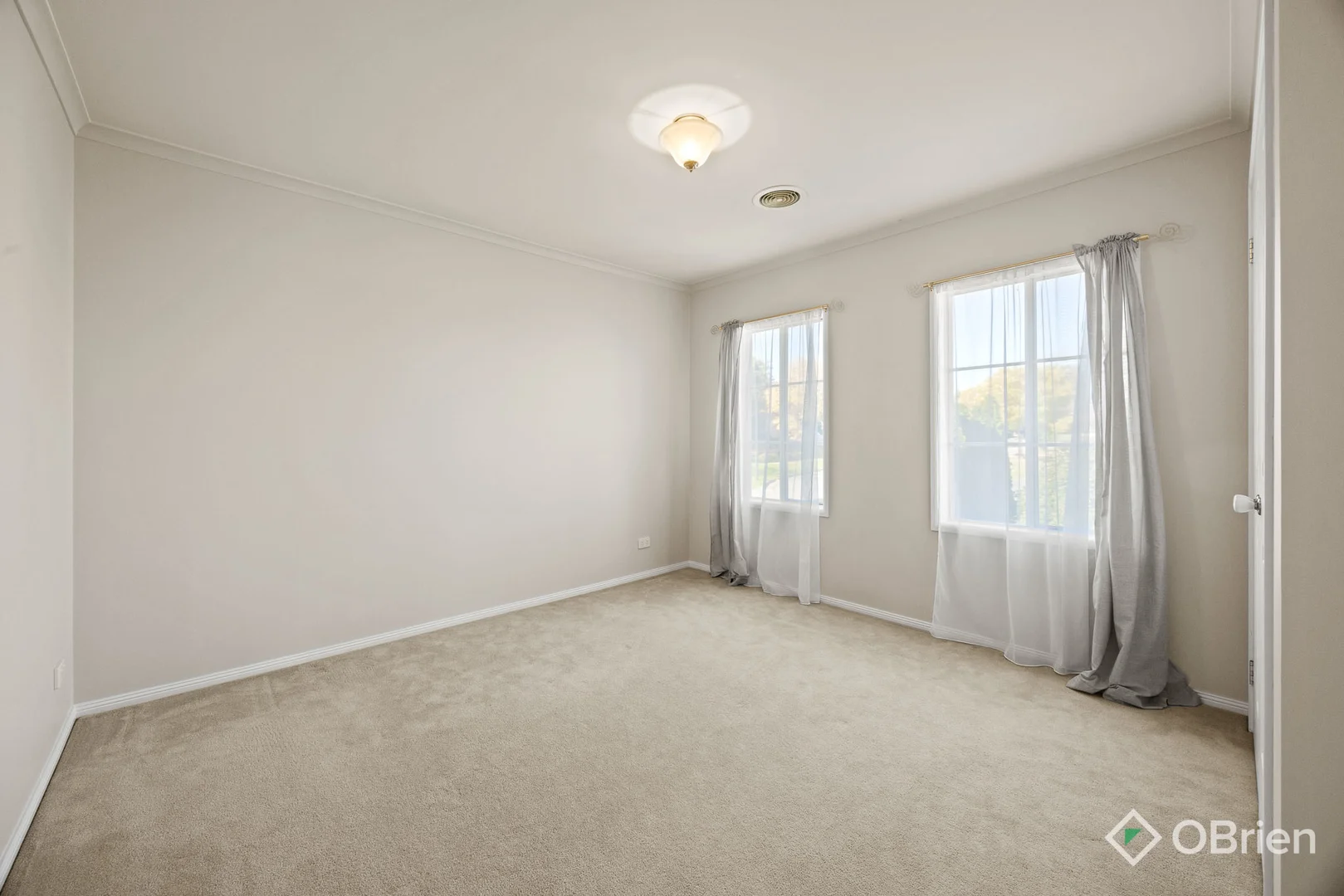 Additional image 14 of 2 Torwood Close, Narre Warren VIC 3805