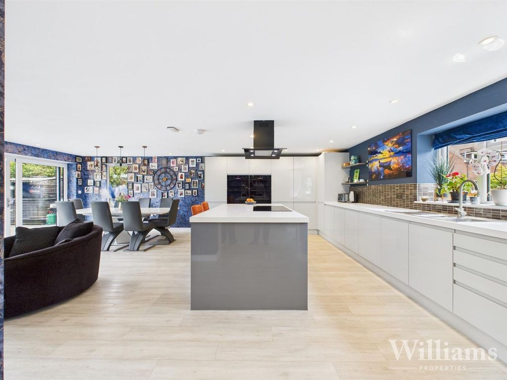 Additional image 24 of 4 bed detached house for saleBridleway, Weston Turville HP22