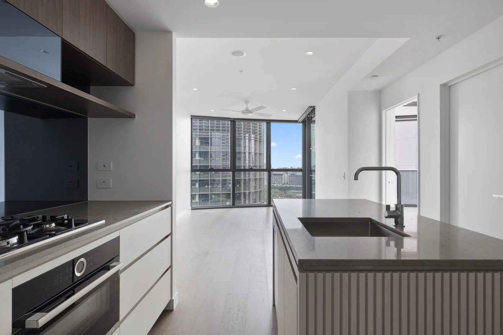 Additional image 3 of 1404/8 Margaret Street, Brisbane City QLD 4000