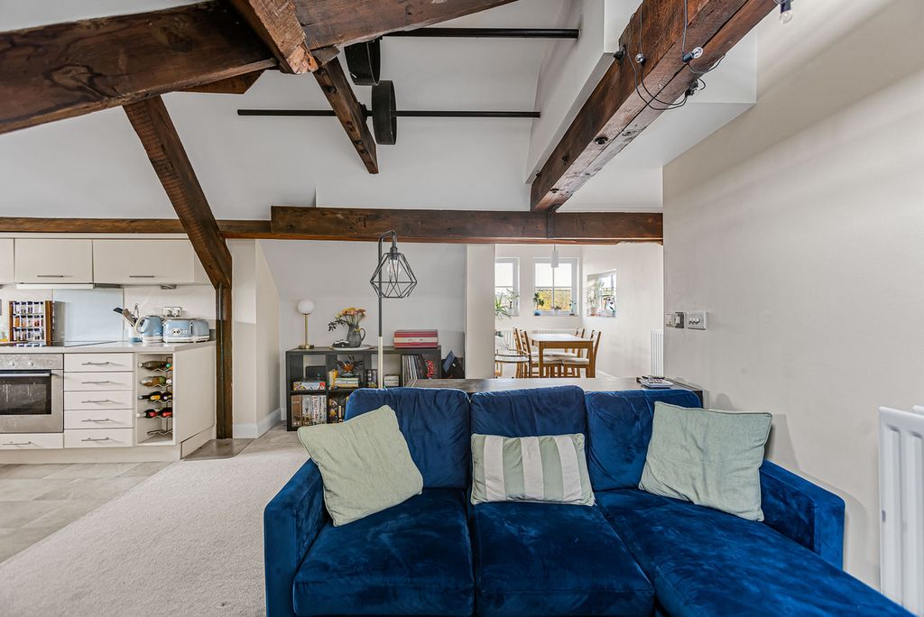 Additional image 3 of 2 bed flat for saleGeorge Morland House, Abingdon OX14