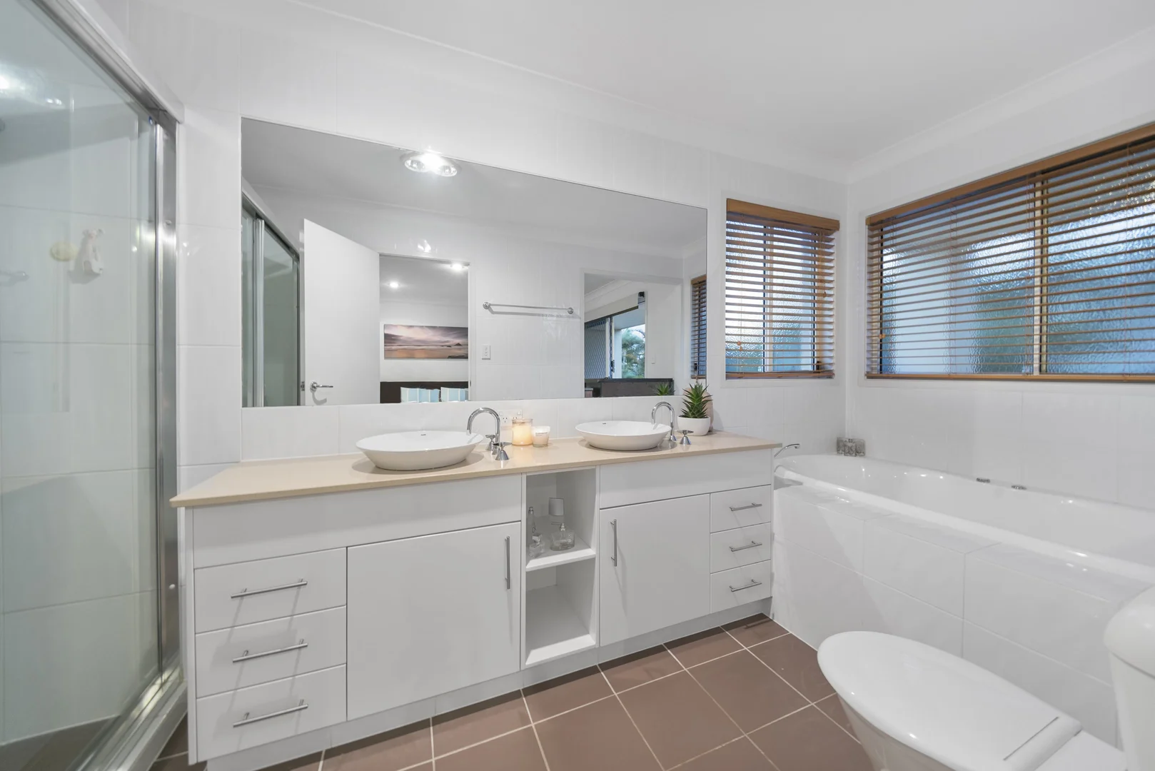 Additional image 15 of 1/49 Broadwater Street, Runaway Bay QLD 4216