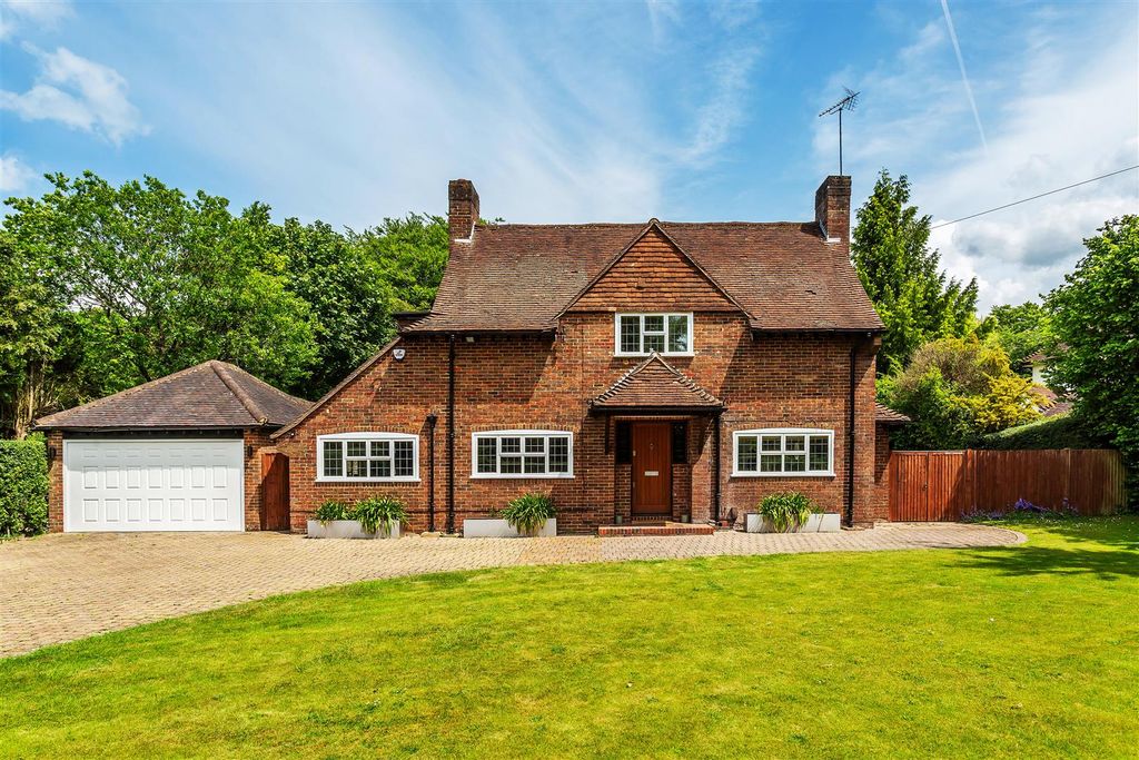 Additional image 41 of 4 bed detached house for saleCrampshaw Lane, Ashtead KT21