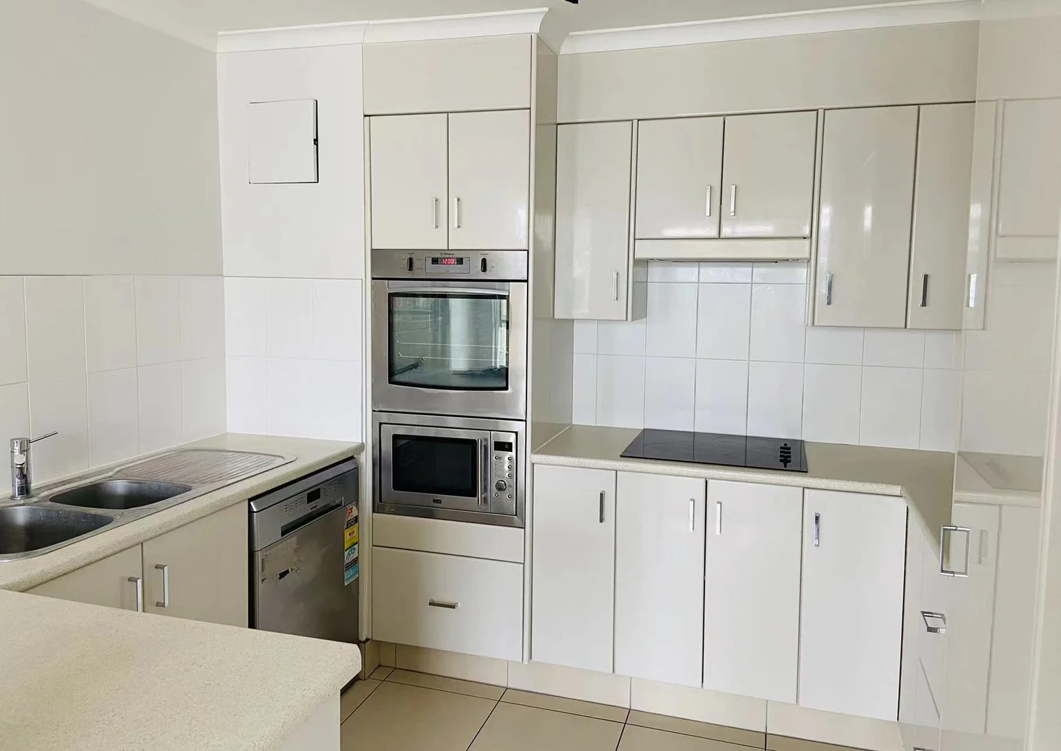 39/57 Lambert Street, Kangaroo Point QLD 4169 photo 2