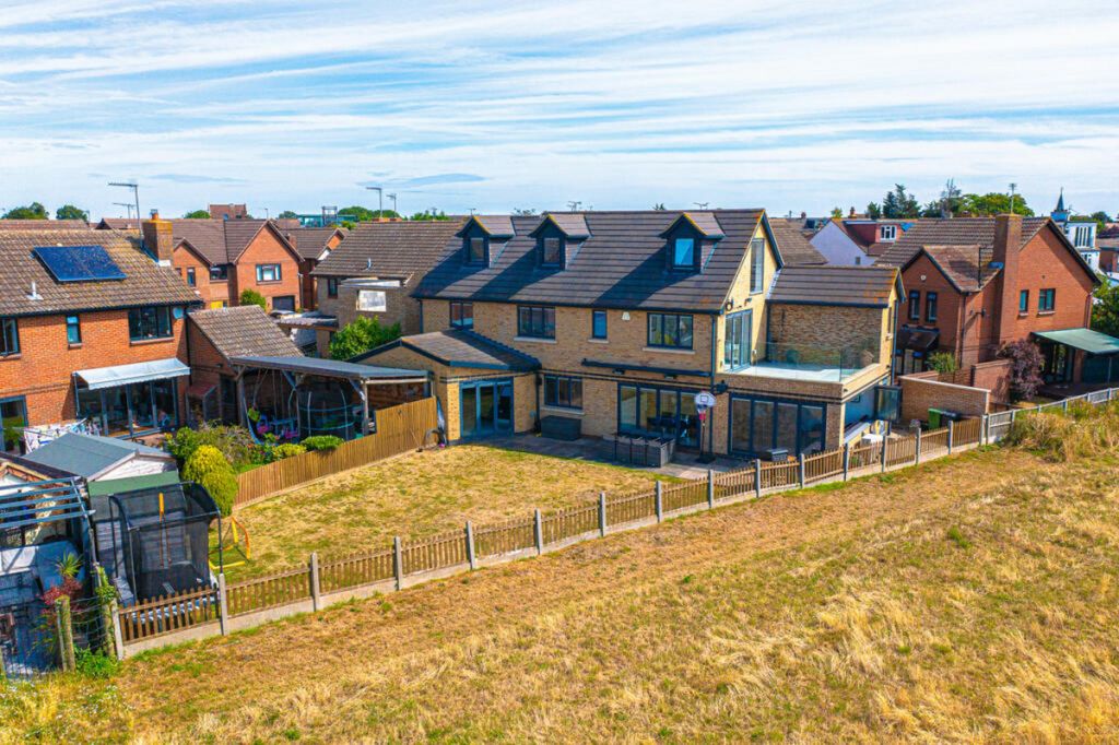 Additional image 46 of 5 bed detached house for saleHomestead Gardens, Hadleigh SS7