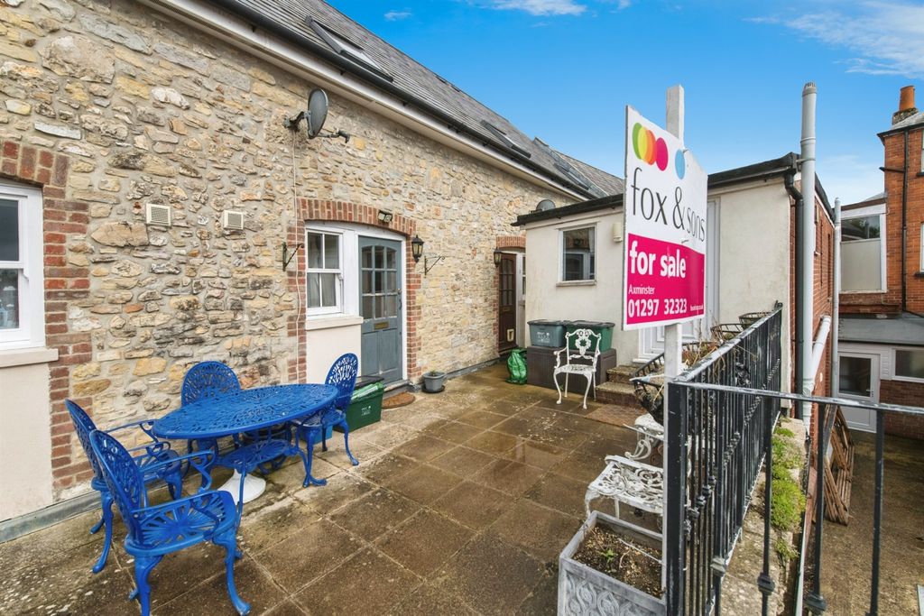 2 bed maisonette for saleWest Street, Axminster EX13