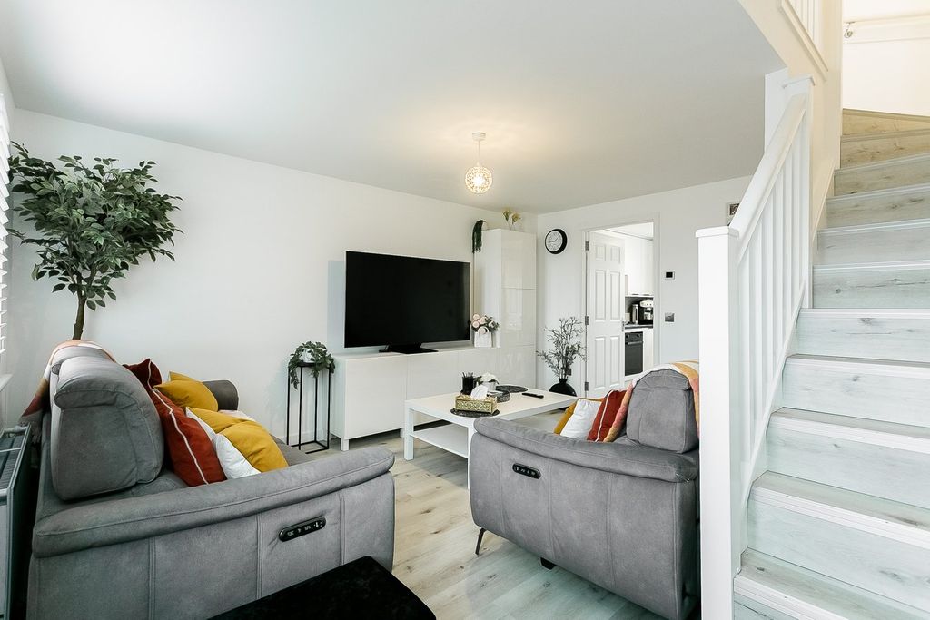 Additional image 3 of 2 bed terraced house for saleO'donnel Road, Edinburgh EH17