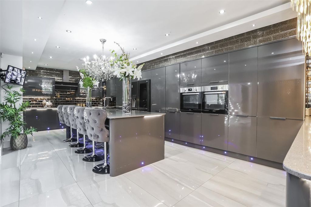 Additional image 22 of 8 bed detached house for saleManchester Road, Accrington BB5