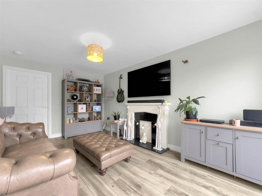 Additional image 5 of 4 bed town house for saleHuntspill Road, West Timperley, Altrincham WA14
