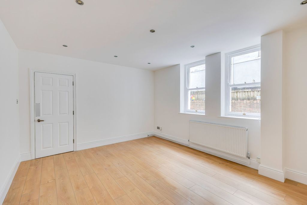 Additional image 11 of 1 bed flat for salePen-Y-Lan Road, Penylan, Cardiff CF23