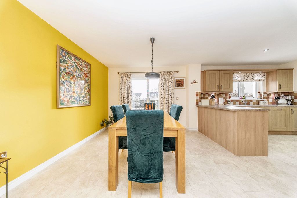 Additional image 8 of 4 bed detached house for saleRussell Drive, Bathgate EH48