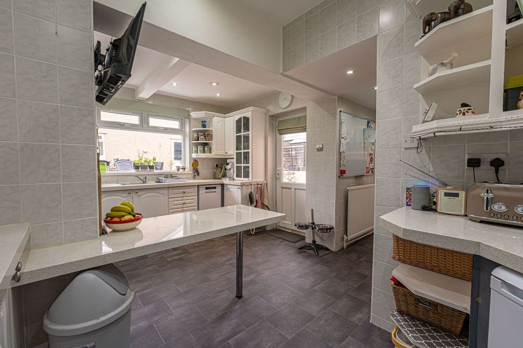 Additional image 7 of 4 bed semi-detached house for salePark View, Pontypool NP4