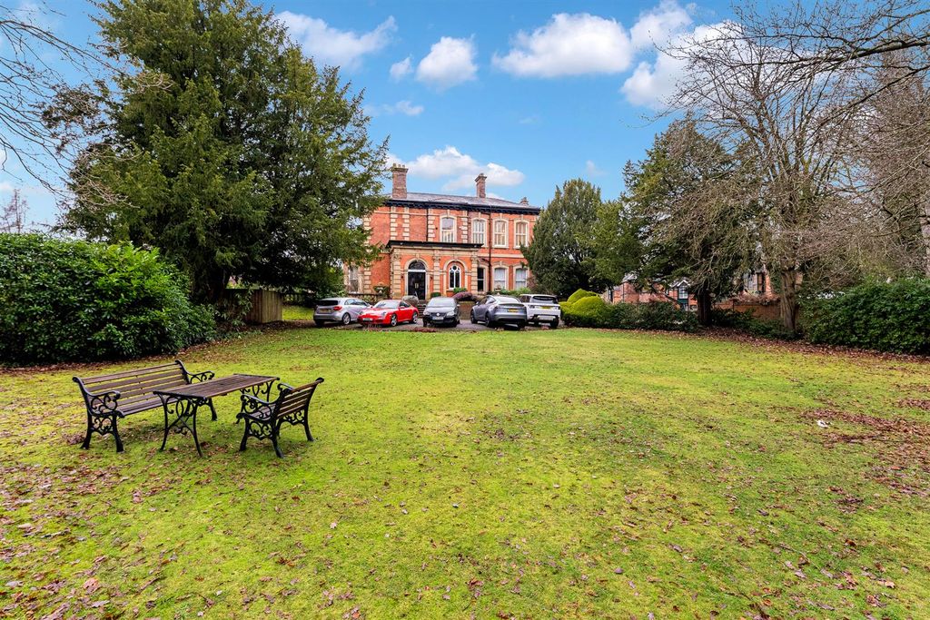 Additional image 30 of 3 bed flat for saleSt. Margarets Road, Altrincham WA14