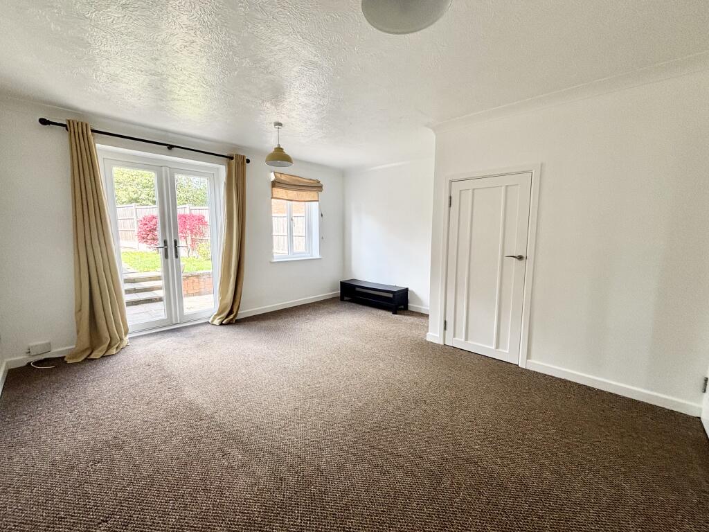 The Grove, Northfield, B31 photo 5