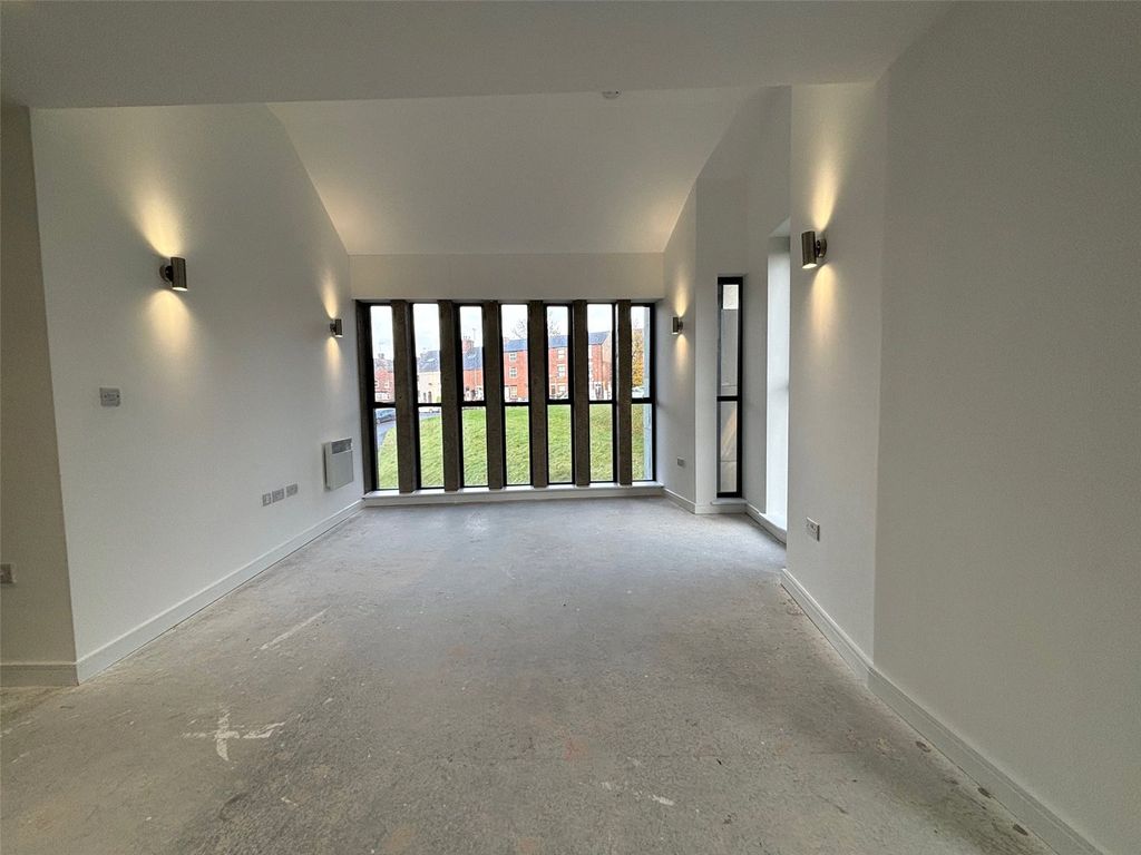 Additional image 3 of 2 bed flat for saleWest Bars, Chesterfield, Derbyshire S40