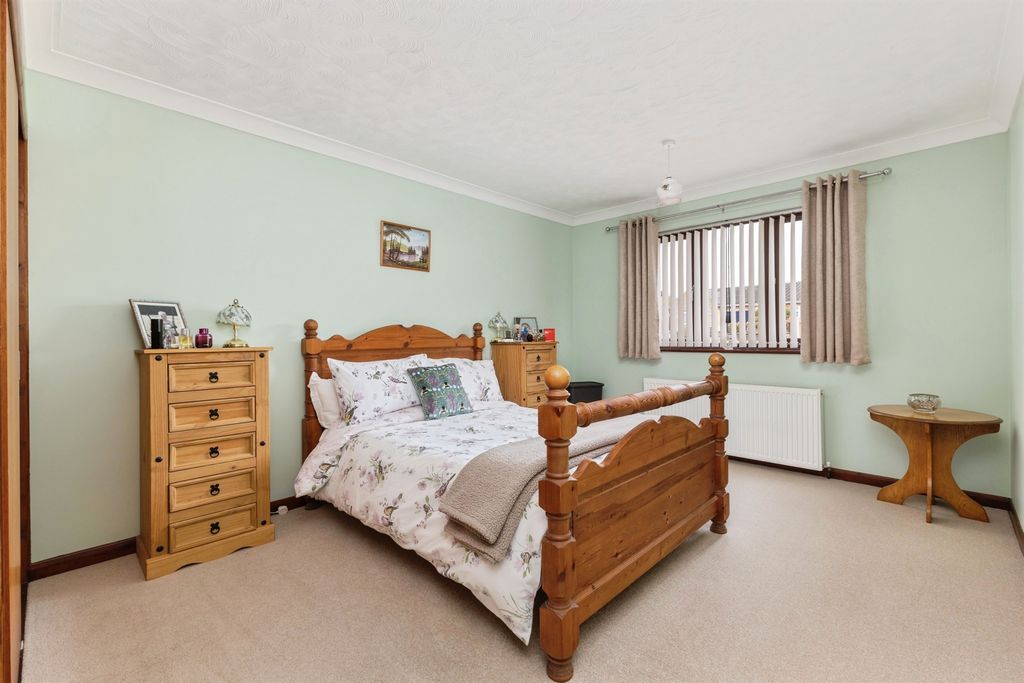 Additional image 6 of 3 bed detached bungalow for saleNew North Road, Attleborough NR17
