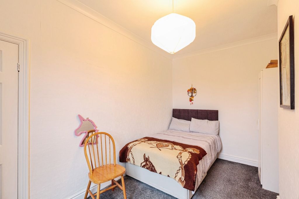 Additional image 9 of 3 bed terraced house for saleHolmefield Road, Lytham St. Annes, Lancashire FY8