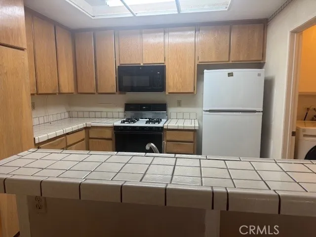 Additional image 24 of 10371 Garden Grove Boulevard Blvd Unit 8, Garden Grove, CA 92843