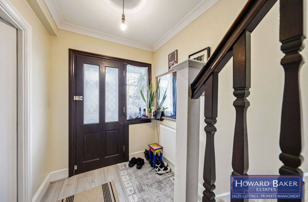 Additional image 7 of 5 bed semi-detached house for saleWoodfield Avenue, Colindale NW9