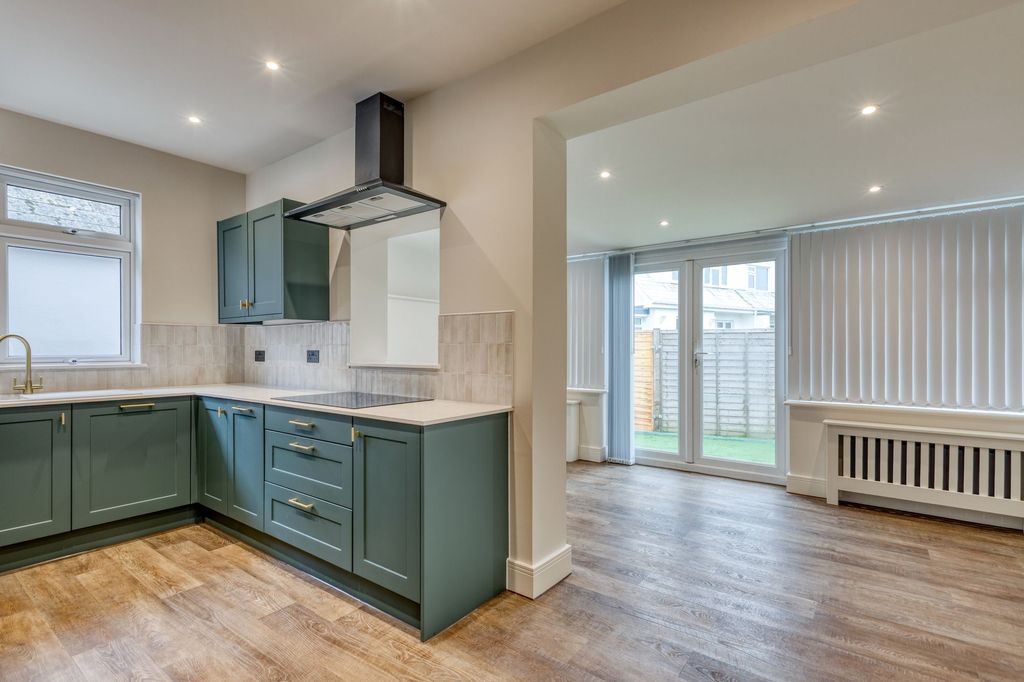 Additional image 11 of 3 bed bungalow for saleManjilles Villa, St Saviour JE2