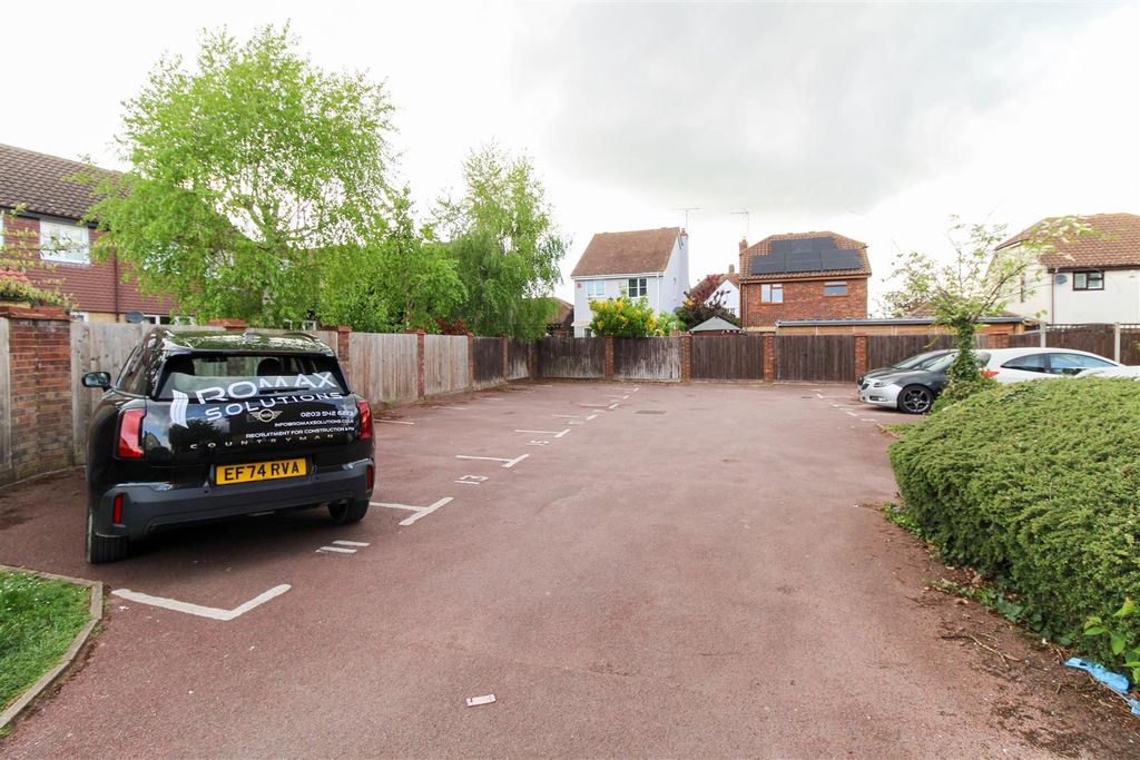Additional image 3 of 2 bed maisonette for saleAbbots Court, Noak Bridge SS15