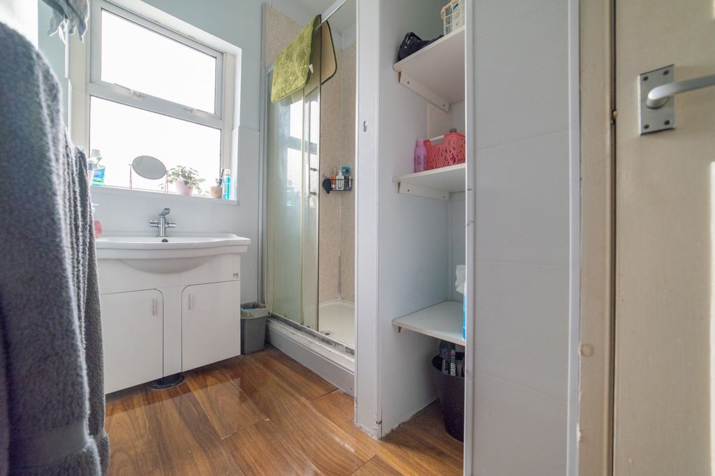 Additional image 9 of 2 bed flat for saleNewport Road, Roath CF24