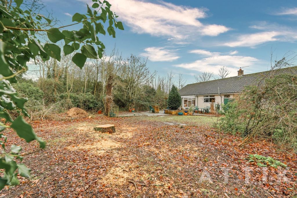 Additional image 26 of 5 bed detached bungalow for saleNorwich Road, Halesworth IP19