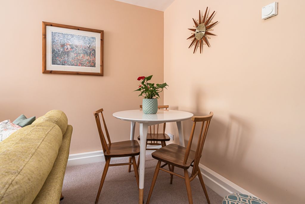 Additional image 4 of 1 bed flat for sale49 St Katharine's Brae, Edinburgh EH16