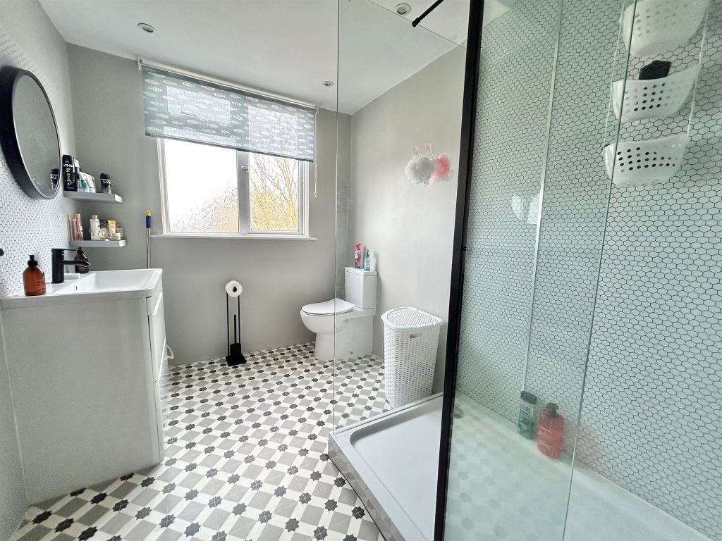 Additional image 9 of 3 bed flat for saleHastings Road, Bexhill-On-Sea TN40