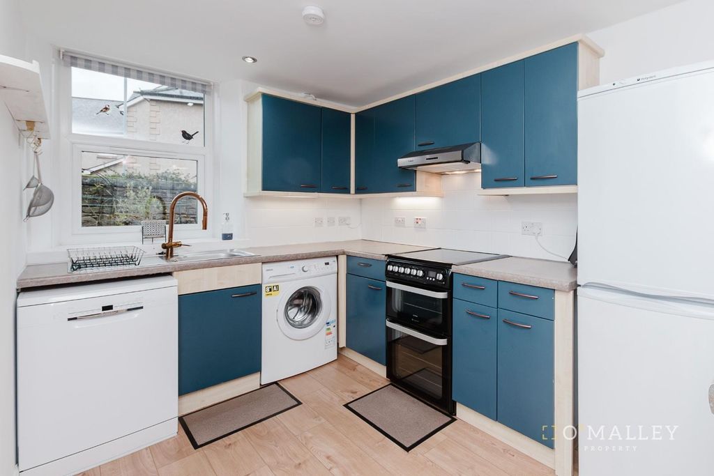 Additional image 6 of 3 bed terraced house for saleChurch Street, Alloa FK10