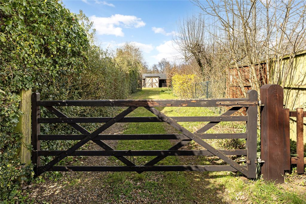 Additional image 4 of Land for saleDarrs Lane, Northchurch, Berkhamsted HP4