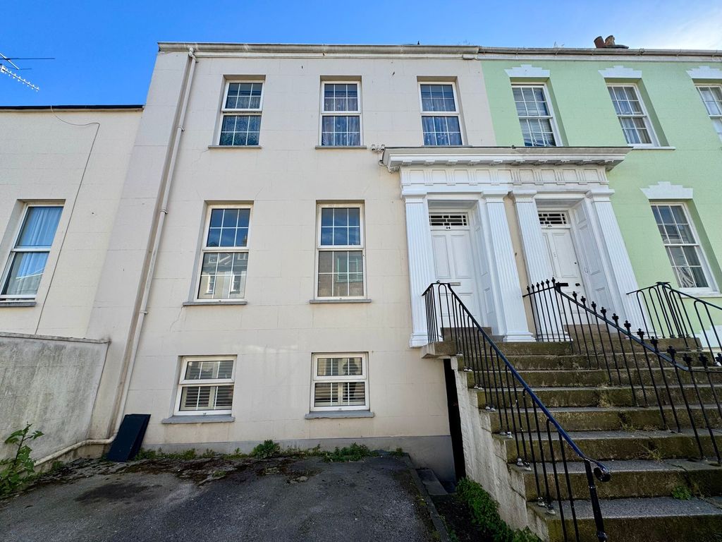 Additional image 13 of 2 bed flat for sale24 Simon Place, St Helier JE2