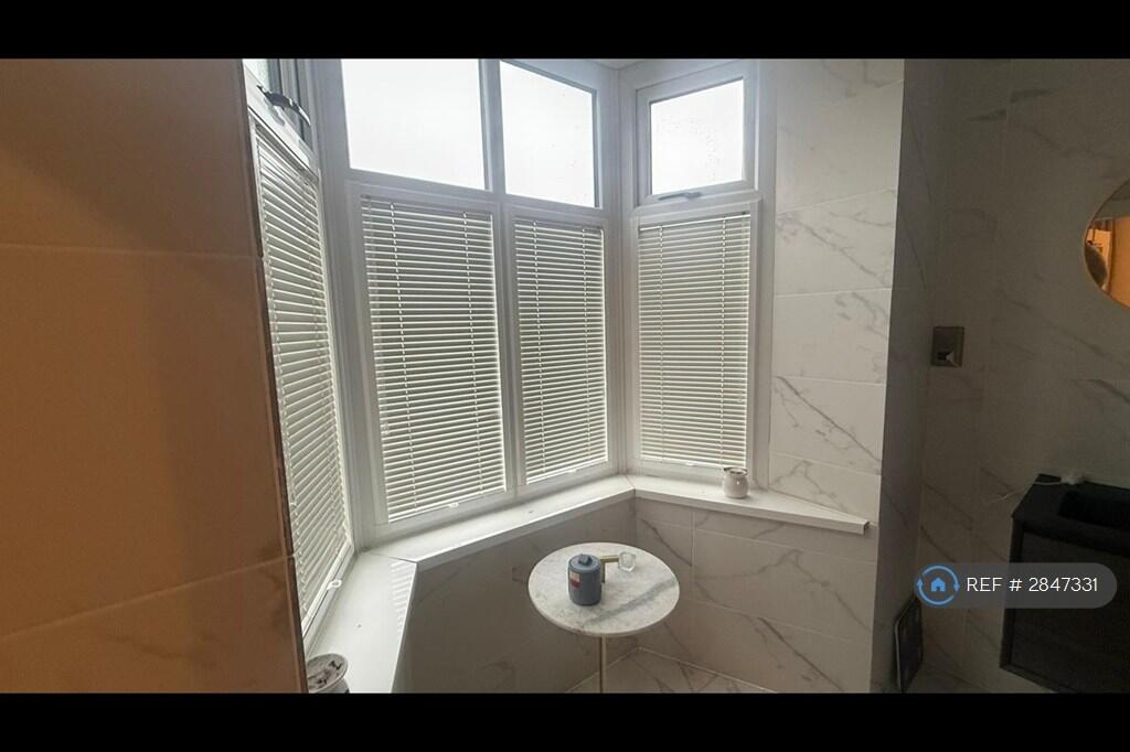 Additional image 37 of Billinge Avenue, Blackburn, BB2