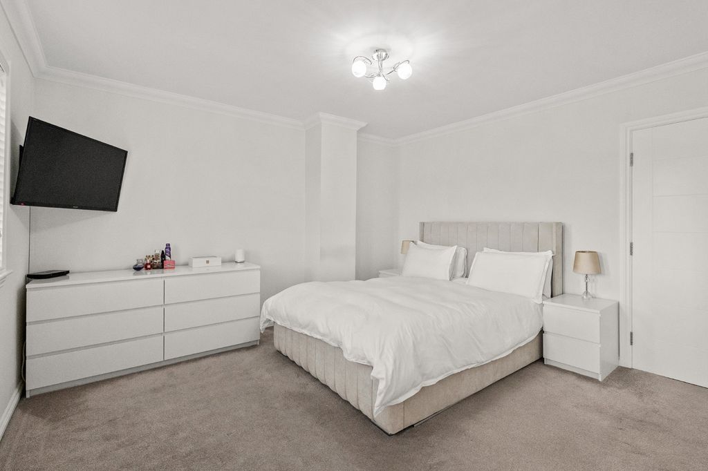 Additional image 14 of 2 bed terraced house for salePark Place, Alloa FK10