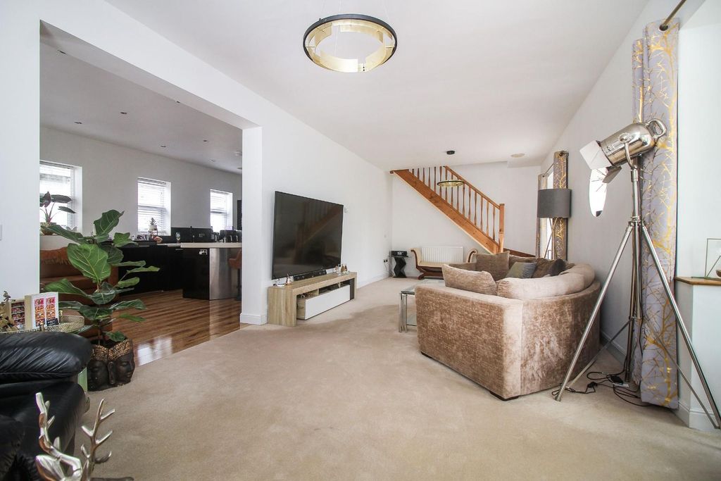 Additional image 3 of 4 bed detached house for saleWoodhorn Road Back, Ashington NE63