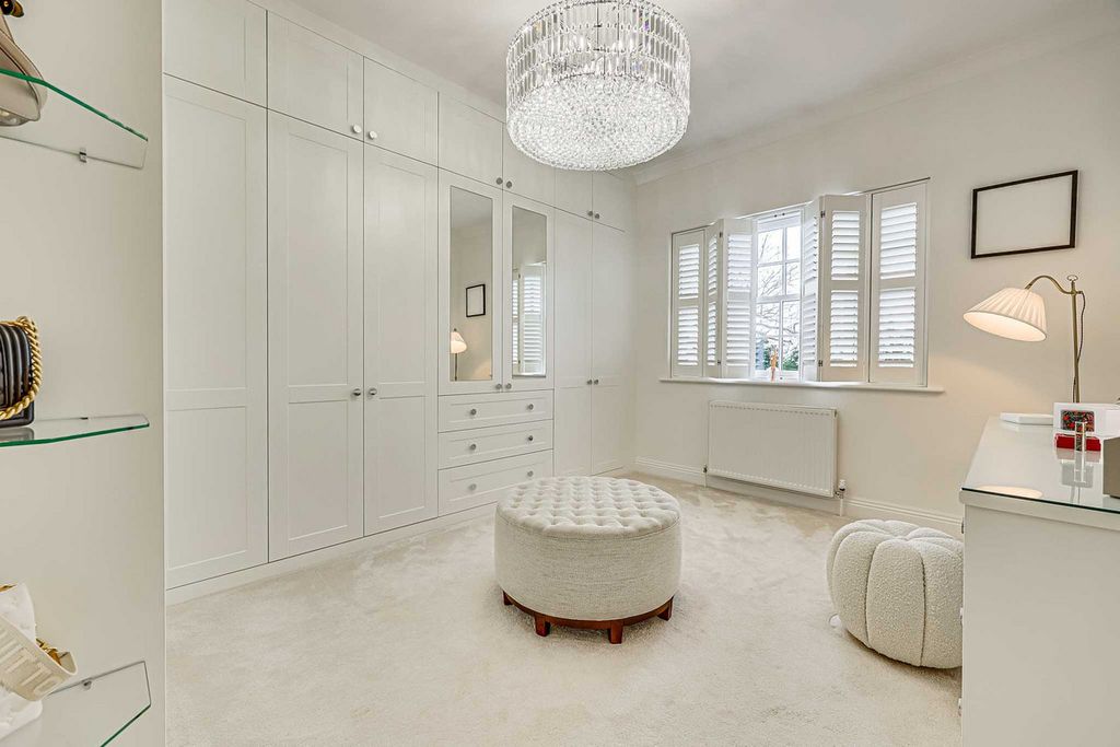 Additional image 37 of 5 bed detached house for saleVicarage Heights, Benfleet SS7