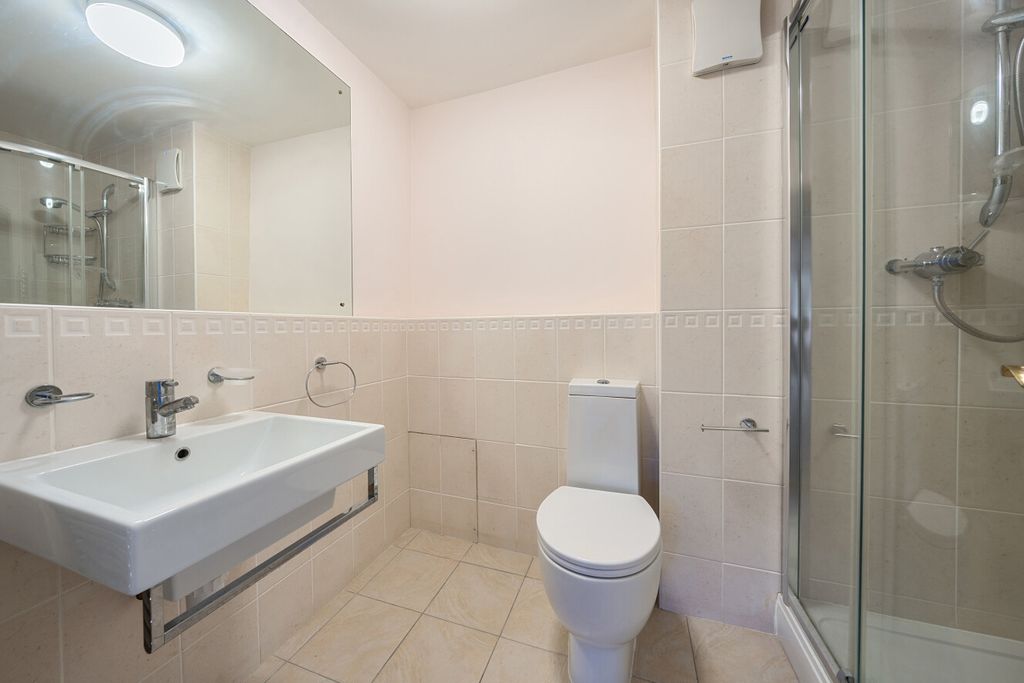 Additional image 9 of 3 bed flat for saleParkside, Court Downs Road, Beckenham BR3