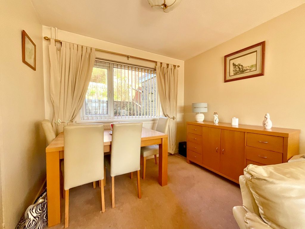 Additional image 5 of 3 bed semi-detached house for saleOakdale Close, Caerleon, Newport NP18