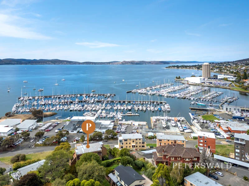 Additional image 31 of 3/46 Marieville Esplanade, Sandy Bay TAS 7005