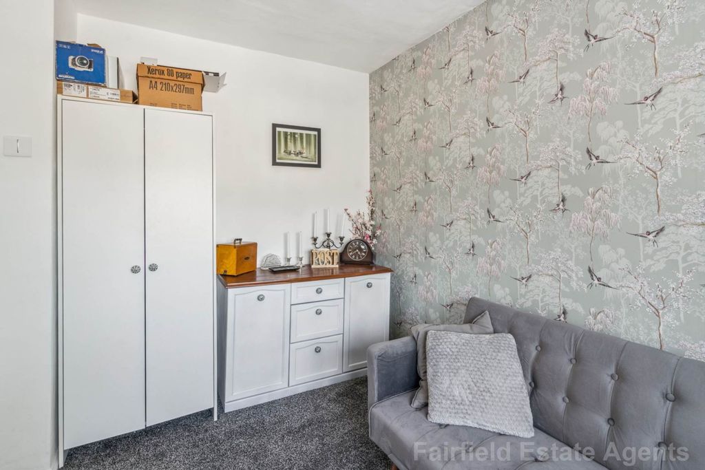 Additional image 11 of 4 bed terraced house for saleLongcliffe Path, South Oxhey, Watford WD19