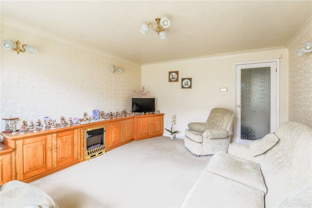 Additional image 4 of 2 bed flat for salePark Road, Bingley, West Yorkshire BD16