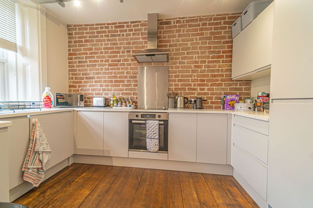Additional image 2 of 1 bed flat for saleBridge Street, Newport NP20