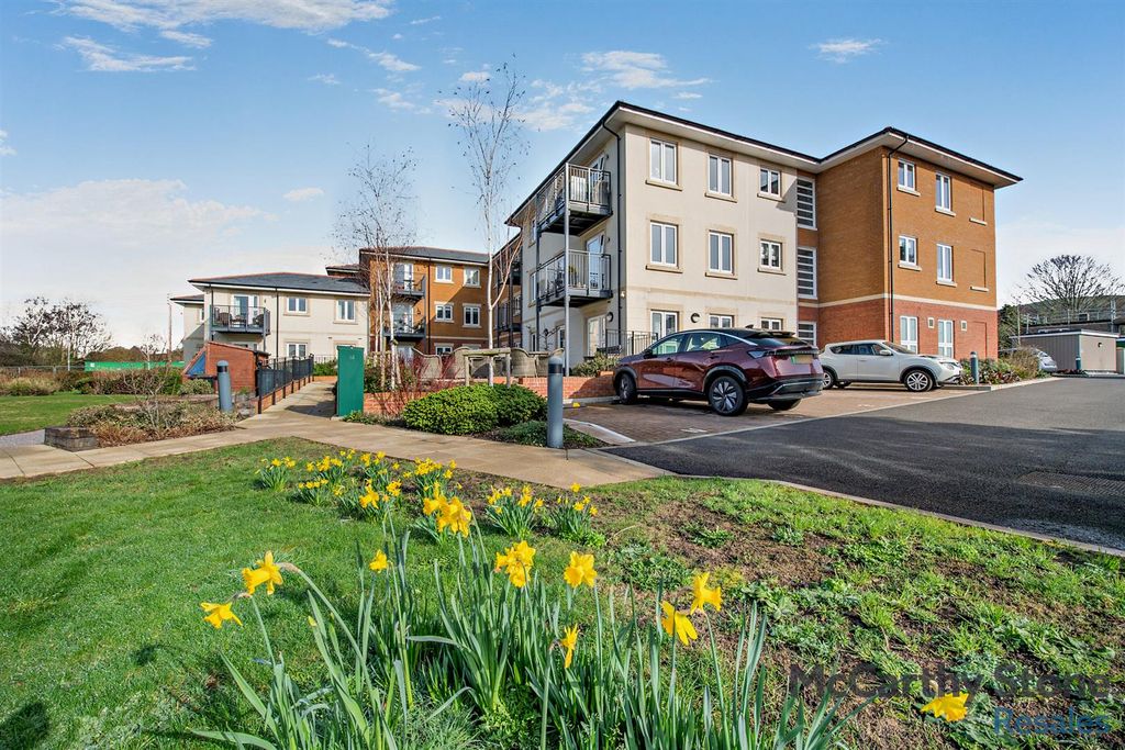 Additional image 19 of 2 bed flat for saleGordon Court, Flood Lane, Bridport DT6