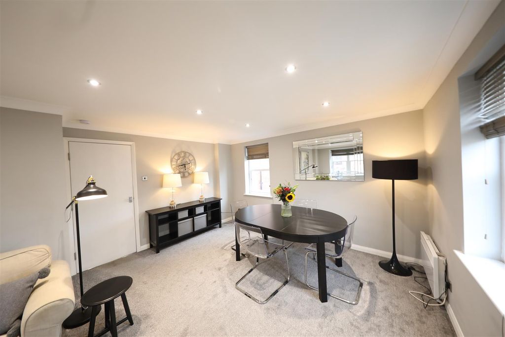 Additional image 4 of 2 bed flat for saleFish Street, Hull HU1