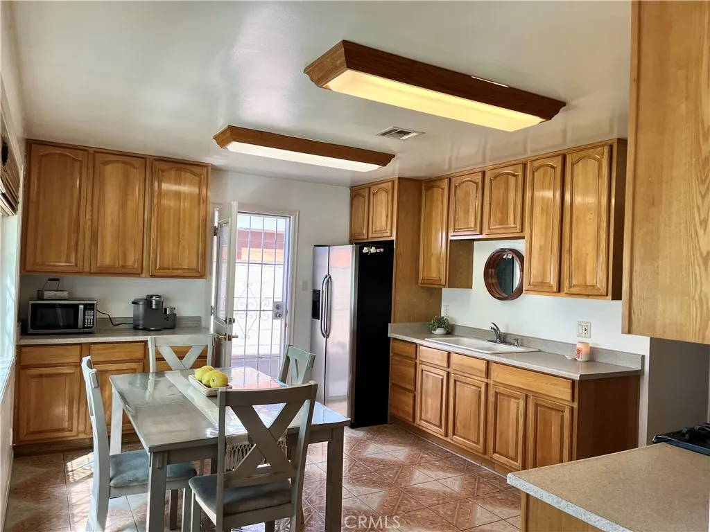 Additional image 45 of 13708 Carfax Ave, Bellflower, CA 90706