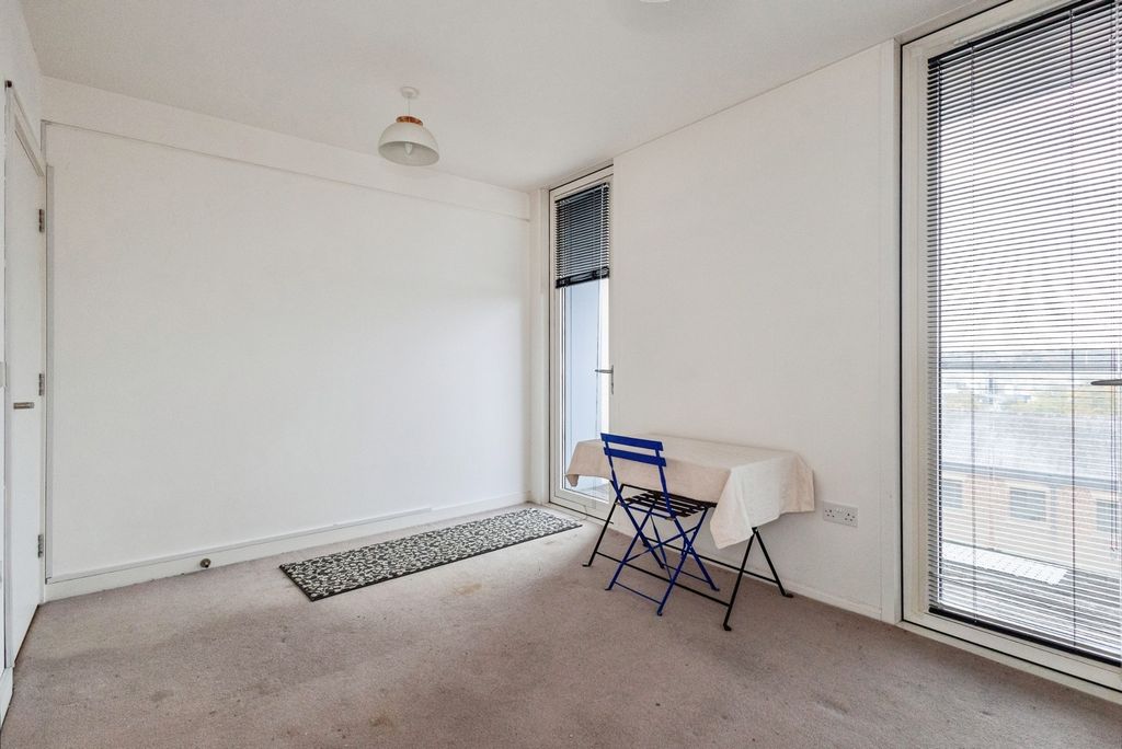 Additional image 10 of 2 bed flat for saleCastle Street, Stalybridge, Greater Manchester SK15